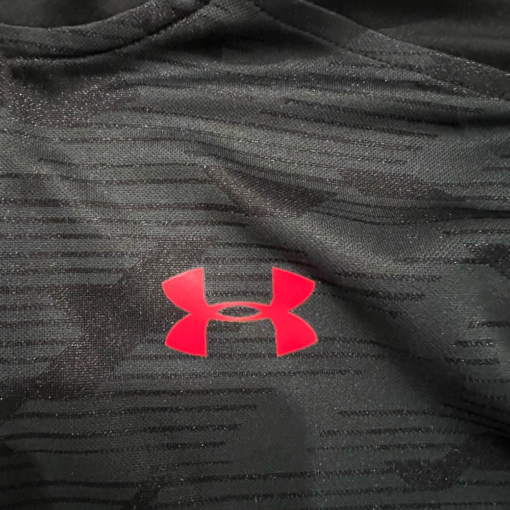 Under Armour Youth Boys Bundle, size large - Picture 4 of 12